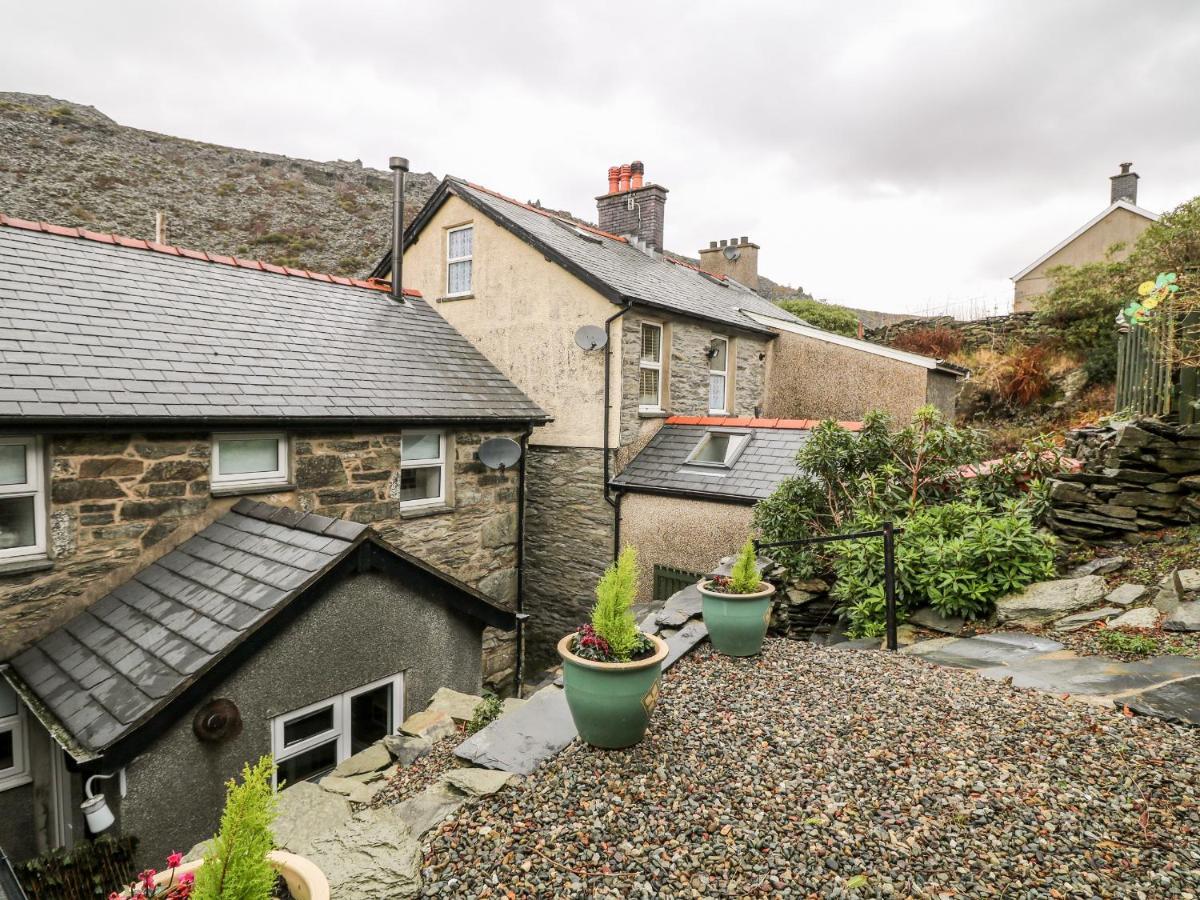 Yr Hen Dy Capel Villa Blaenau Ffestiniog Exterior foto